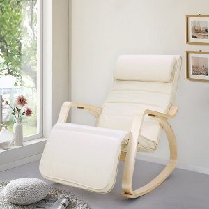 Gyngestol i birketræ med justerbar fodstøtte - beige stof - Gyngestole > Gyngestole i træ og rattan - Daily-Living